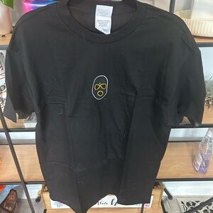 Black T-Shirt with Yellow Graphic vintage anon tee shirt large new
